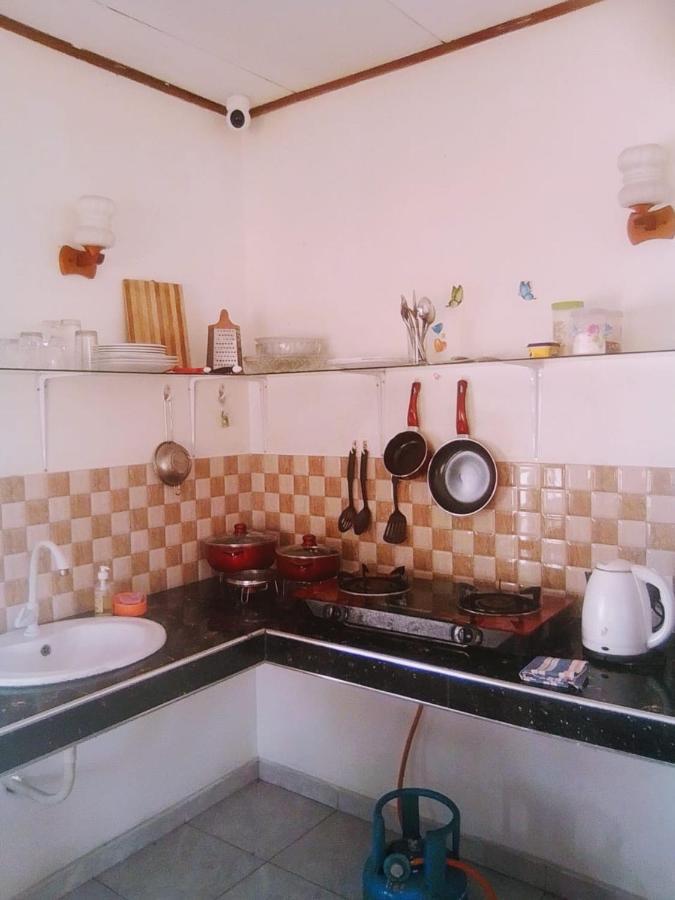 מיריסה Simple Place מראה חיצוני תמונה